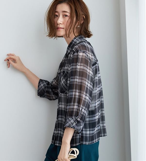 BELLUNA（ベルーナ）の「シフォン楊柳チェック柄プリントシャツ（シャツ）」｜詳細画像