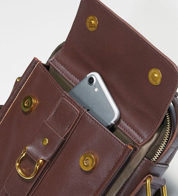 「＜ビバリーヒルズ・ポロクラブ＞縦型ショルダーバッグ（メンズショルダーバッグ）」｜詳細画像