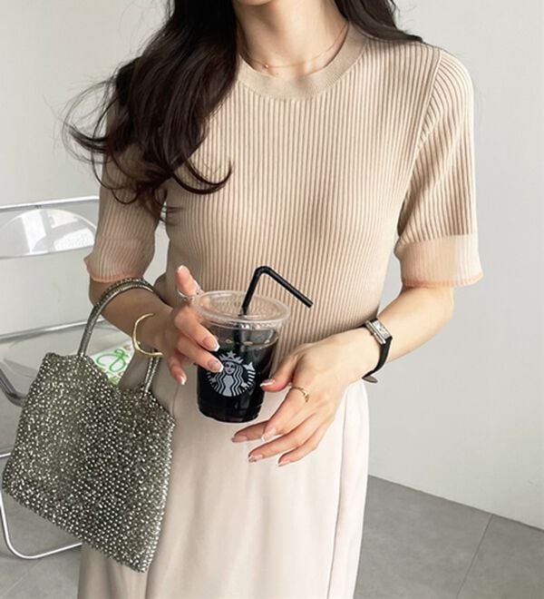 GeeRA（ジーラ）の「『ドラマ着用商品』 袖口シアーリブニット（ニット・セーター）」｜詳細画像