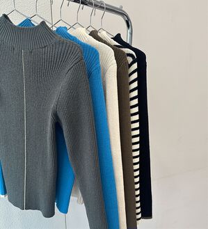 RANAN（ラナン）の「もちもちリブパイピングハイネックニット（ニット・セーター）」｜詳細画像