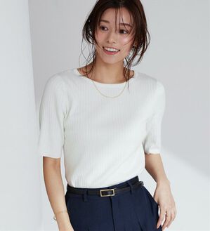 Pierrot（ピエロ）の「【洗濯機で洗える】ネックが選べるシルクタッチ半袖リブニット（ニット・セーター）」｜オフホワイト