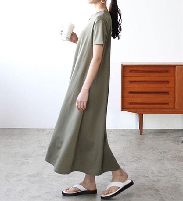 GeeRA（ジーラ）の「【接触冷感】フレアーシルエットロングワンピース（ロングワンピース）」｜詳細画像