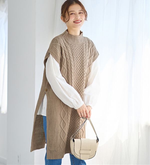 Viola e Viola（ヴィオラ エ ヴィオラ）の「ロングニットベスト（ベスト）」｜詳細画像