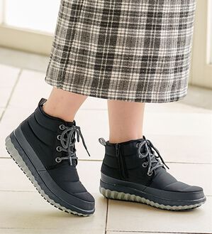 BELLUNA（ベルーナ）の「＜ＴＯＫＹＯ　ＣＡＭＰＧＯ＞防水防滑キルティングブーツ（ブーツ）」｜ブラック