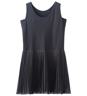 LAVIENNE（ラヴィエンヌ）の「【コーデにプラス！】裾魅せプリーツが可愛いタンクトップ（肌着・インナーウェア）」｜ブラック