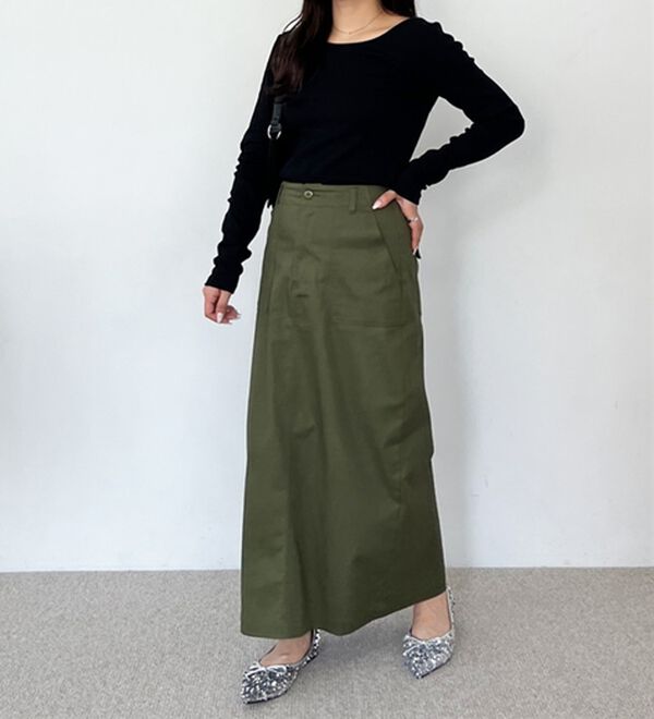 GeeRA（ジーラ）の「バックオープンリブトップス（カットソー）」｜詳細画像