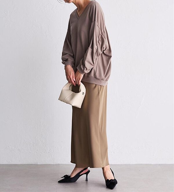 RANAN（ラナン）の「バックギャザーデザインスウェット（カットソー）」｜詳細画像