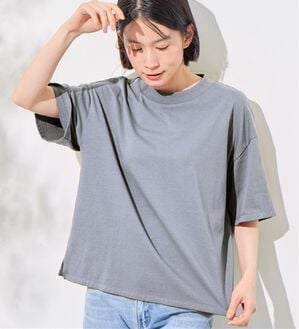 Viola e Viola（ヴィオラ エ ヴィオラ）の「【接触冷感】綿１００％プチハイ５分袖Ｔシャツ　さらひやりコットン（Tシャツ）」｜スモーキーブルー