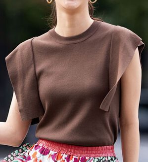 RANAN（ラナン）の「ひんやり！スクエアスリーブサマーニット（ニット・セーター）」｜ブラウン