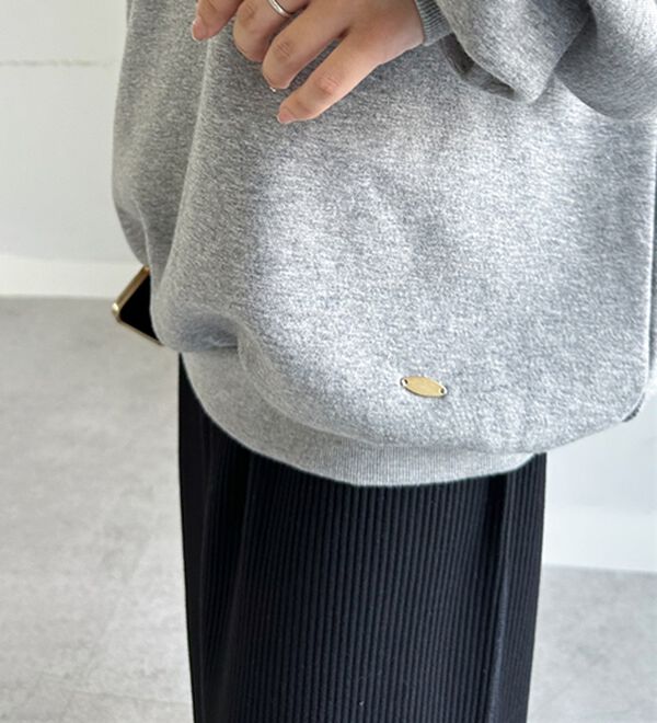 RANAN（ラナン）の「あったか裏起毛衿付きオーバーサイズスウェット（トレーナー・スウェット）」｜詳細画像