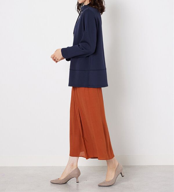 BELLUNA（ベルーナ）の「ワイドネック切替デザインプルオーバー（カットソー）」｜詳細画像