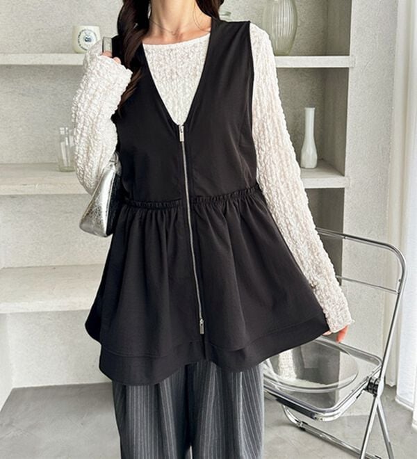 GeeRA（ジーラ）の「ダブルジップティアードベスト（ベスト）」｜詳細画像