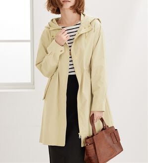 BELLUNA（ベルーナ）の「【新色追加】防風＆はっ水加工マウンテンパーカー（ハーフコート）」｜イエロー