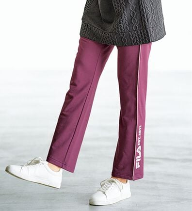 BELLUNA（ベルーナ）の「＜ＦＩＬＡ＞裏起毛配色使いジャージパンツ（その他パンツ）」