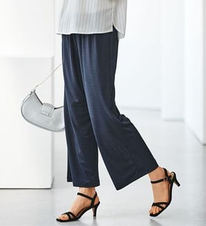 BELLUNA（ベルーナ）の「涼感さらさらスラブ調ワイドパンツ（ワイドパンツ・ガウチョ）」｜ネイビー