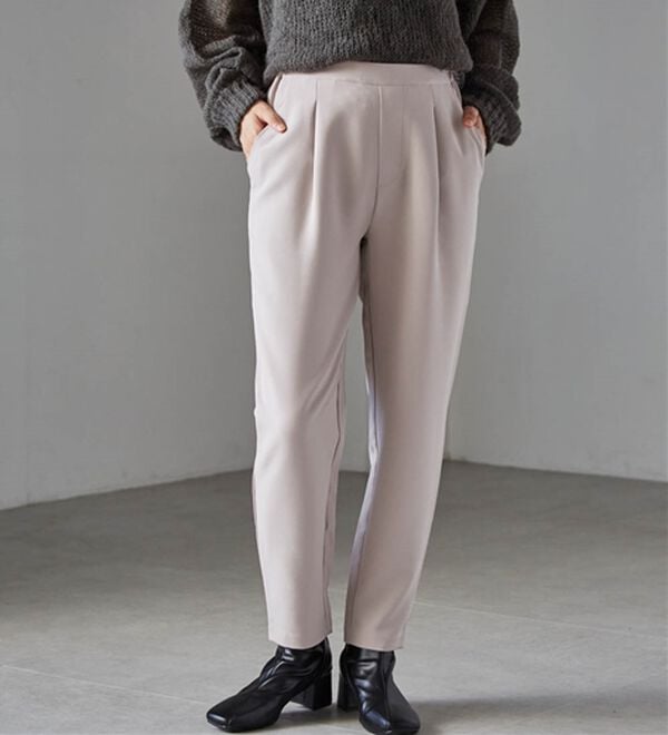 RANAN（ラナン）の「【選べる股下】美脚シルエットタックパンツ（股下６１・６５ｃｍ）（フルレングスパンツ）」｜詳細画像