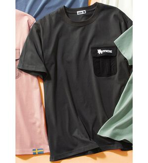 「＜モズ＞フラップポケット付綿１００％Ｔシャツ（メンズＴシャツ）」｜チャコールグレー