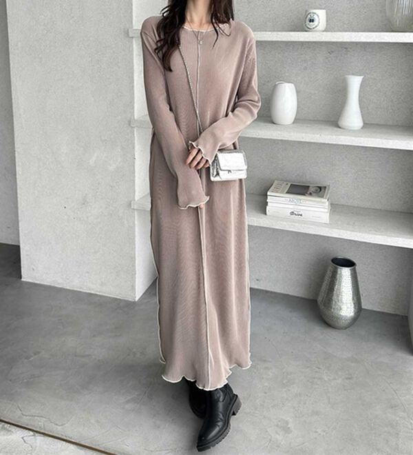 GeeRA（ジーラ）の「全骨格対応！配色プリーツワンピース（カットソーワンピース）」｜詳細画像