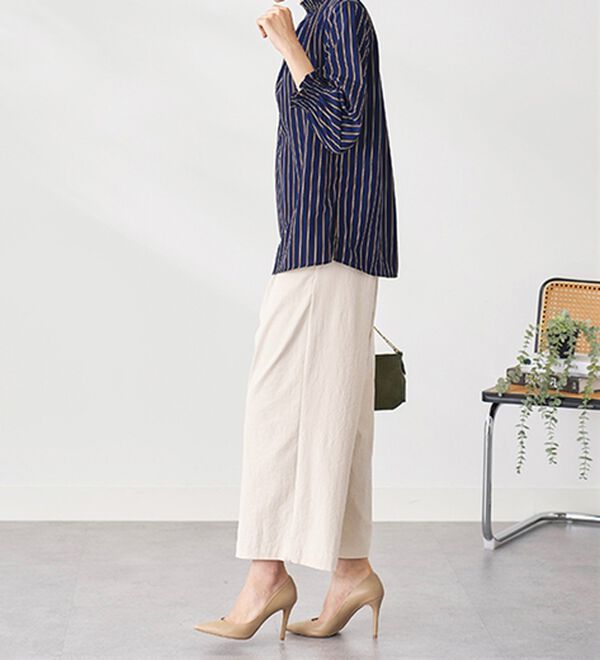 BELLUNA（ベルーナ）の「衿＆袖シャーリング使いブラウス（ブラウス）」｜詳細画像