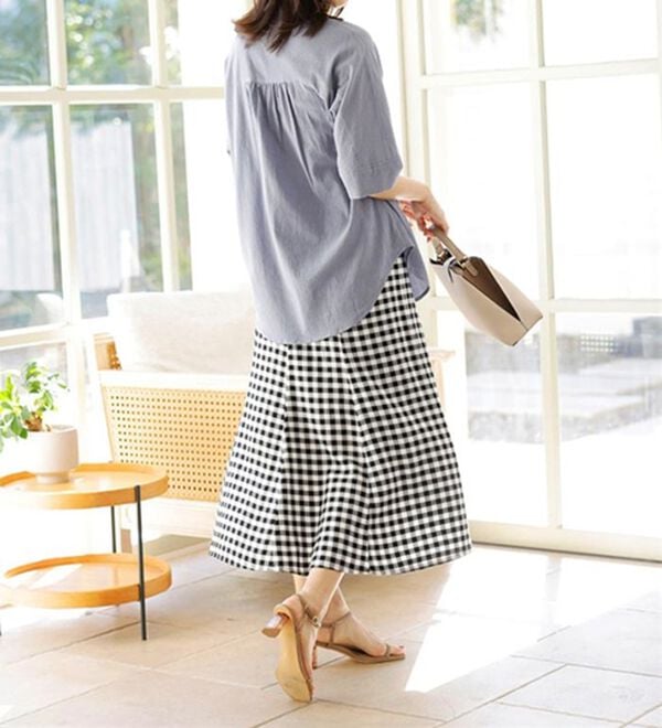 BELLUNA（ベルーナ）の「ふわり軽やかレーヨン素材フレアスカート（ロングスカート）」｜詳細画像