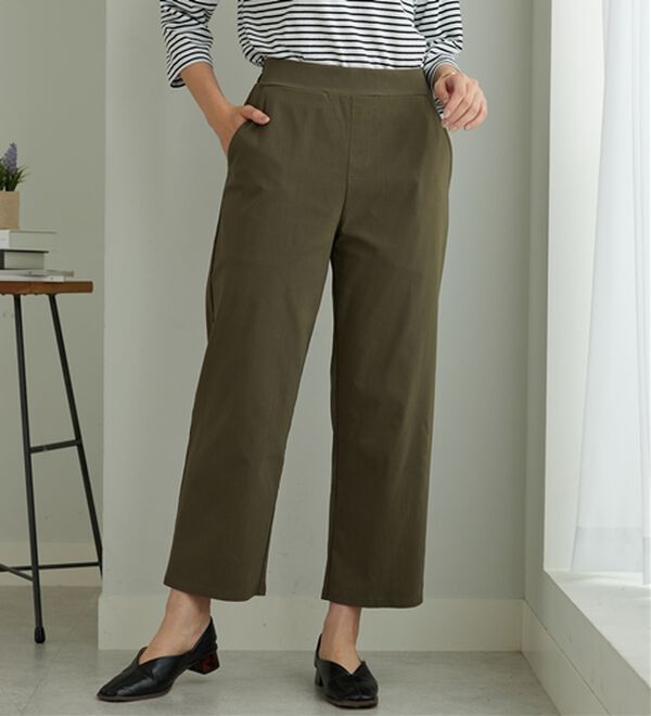 BELLUNA（ベルーナ）の「のびのびストレッチ美脚ストレートパンツ（ワイドパンツ・ガウチョ）」｜詳細画像