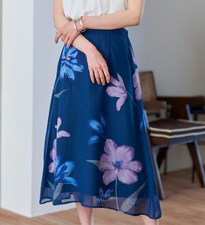 Blumarine 青花柄フリルスカート 約55cm Blumarine 青花柄フリル