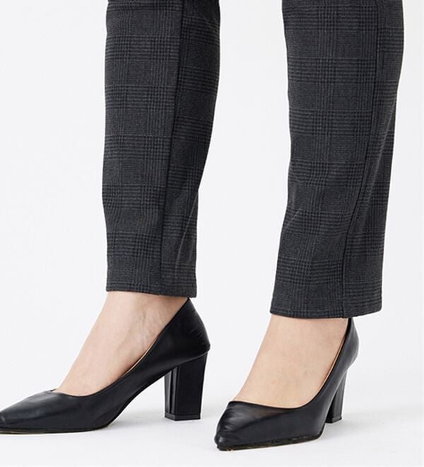 BELLUNA（ベルーナ）の「ウエストらくらく！ふっくら裏起毛ストレッチパンツ（フルレングスパンツ）」｜詳細画像