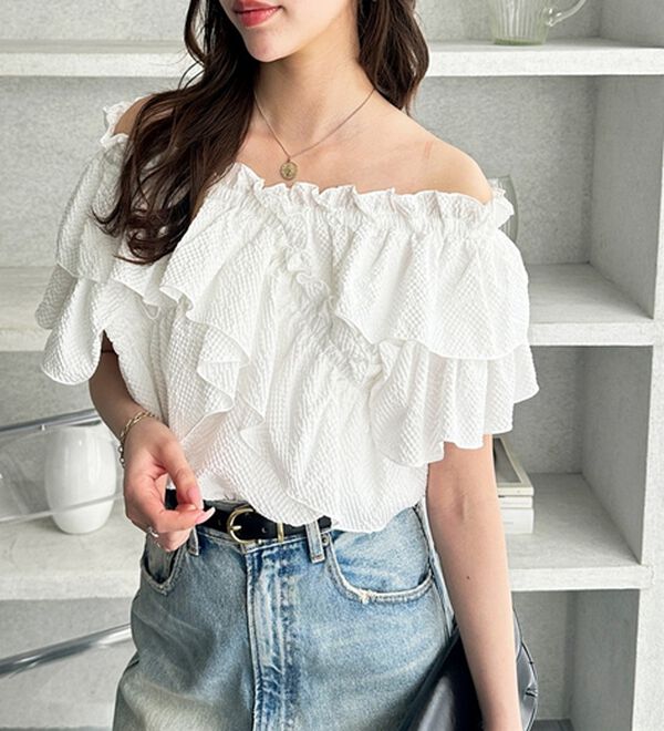 GeeRA（ジーラ）の「クロスフリルサッカーブラウス（ブラウス）」｜詳細画像