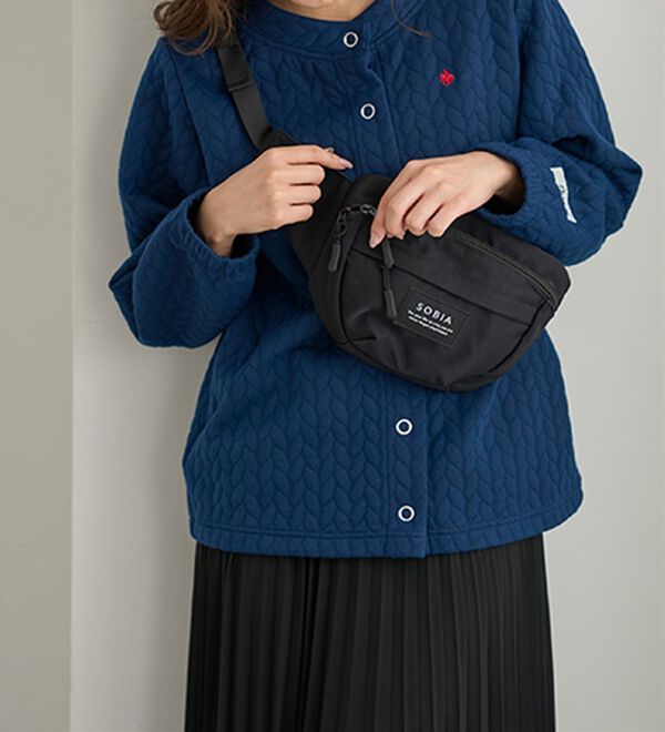 BELLUNA（ベルーナ）の「必要な物だけ収納ウエストボディバッグ（リュック）」｜詳細画像