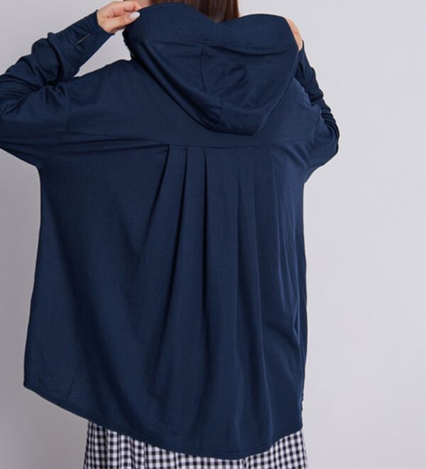 BELLUNA（ベルーナ）の「絶対に焼けたくない！後プリーツＵＶパーカー（パーカー）」｜詳細画像