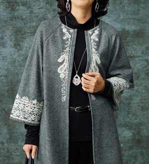 BELLUNA（ベルーナ）の「刺しゅう使いデザインロングジャケット（その他ジャケット）」｜杢グレー