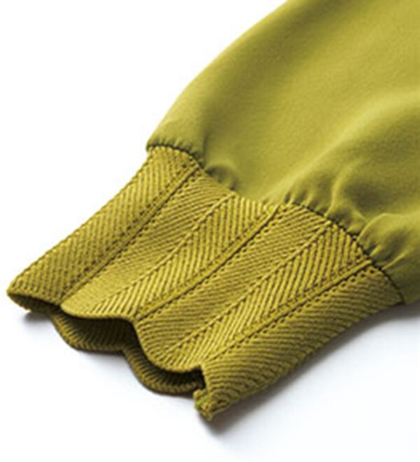 BELLUNA（ベルーナ）の「衿＆袖ニット使い美人顔ブラウス（ブラウス）」｜詳細画像