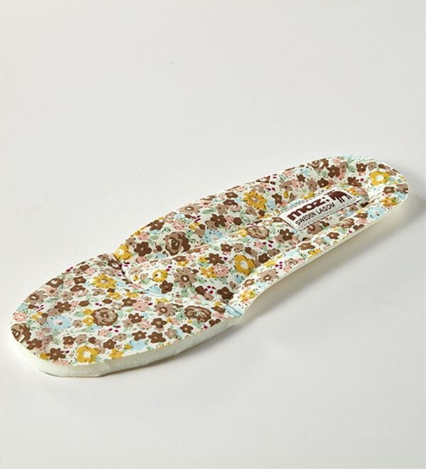 BELLUNA（ベルーナ）の「＜ｍｏｚ＞くるみボタンギャザースリッポン（スリッポン）」｜詳細画像