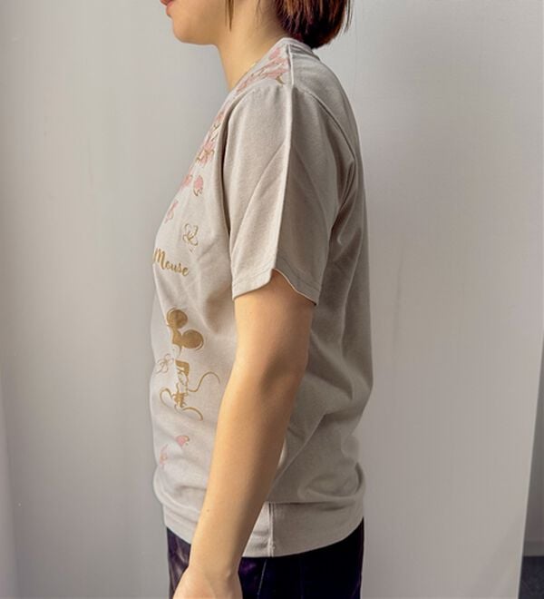 BELLUNA（ベルーナ）の「＜Disney＞【ミッキー】桜柄プリントTシャツ（Tシャツ）」｜詳細画像
