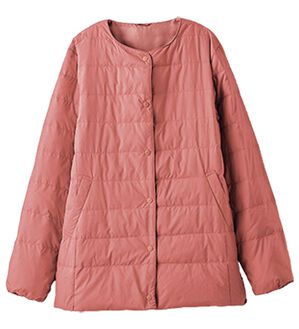 BELLUNA（ベルーナ）の「フレンチダウン使いノーカラージャケット（ショートコート）」｜ピンク