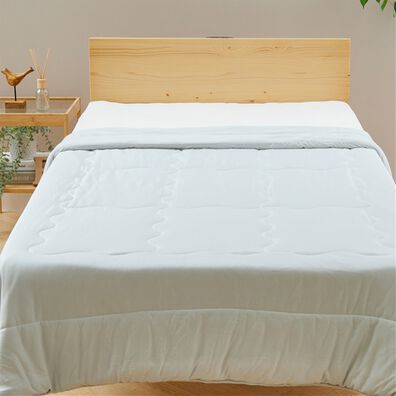 iellio（イエリオ）の「ひんやりッチ　リバーシブル冷感とろける肌掛布団＜ブランケット・夏用掛布団＞（掛布団）」