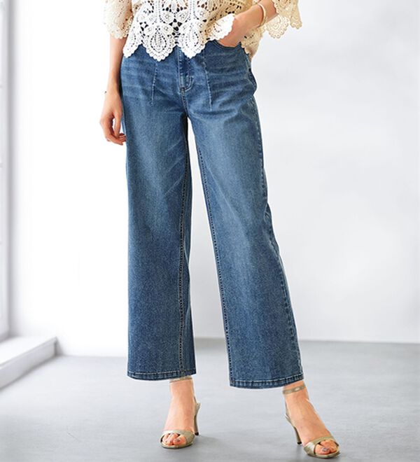 BELLUNA（ベルーナ）の「ヒンヤリ冷感！ライトオンスジーンズ（ワイド）（ワイドパンツ・ガウチョ）」｜ライトブルー