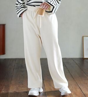 A HAPPY MARILYN（アハッピーマリリン）の「【選べる丈】裏フリースで家でも外でもあったか ふっくら コーデュロイ イージー ワイドパンツ（ワイドパンツ・ガウチョ）」｜アイボリー