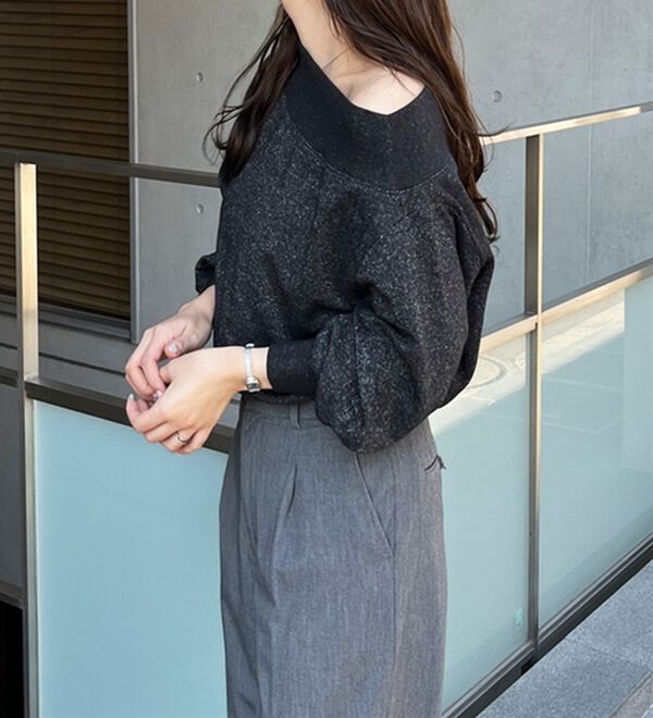 GeeRA（ジーラ）の「ラメオフショルスウェット（カットソー）」｜詳細画像