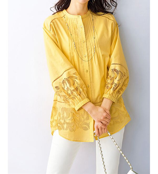 BELLUNA（ベルーナ）の「リーフ柄レース切替シャツチュニック（チュニック）」｜詳細画像