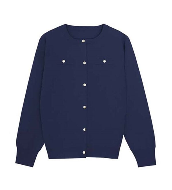 Pierrot（ピエロ）の「上品見えスポンジニットゴールドボタンカーディガン（ニットカーディガン）」｜詳細画像