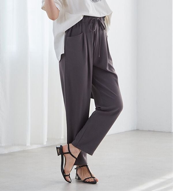 RANAN（ラナン）の「リラックスタックテーパードパンツ（フルレングスパンツ）」｜詳細画像