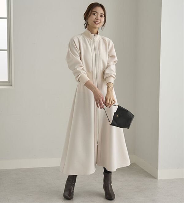 BELLUNA（ベルーナ）の「【ＳＭＡＲＴ　ＥＣＯ　ＪＥＲＳＥＹ】リブ切替ワンピース（ロングワンピース）」｜詳細画像