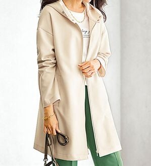 BELLUNA（ベルーナ）の「衿デザインロング丈パーカー（パーカー）」｜アイボリー