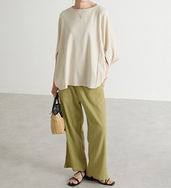 BELLUNA（ベルーナ）の「美しく隠す！技ありカットジョーゼットトップス（カットソー）」｜詳細画像