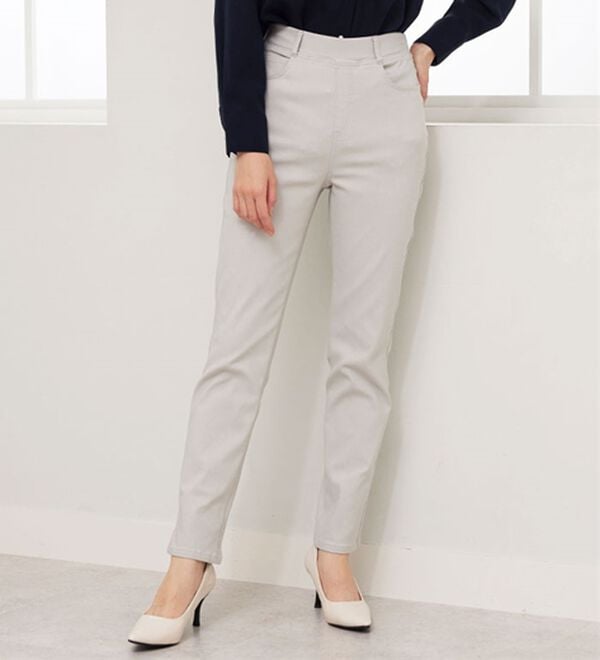 BELLUNA（ベルーナ）の「裏起毛ツイル素材ストレッチパンツ（フルレングスパンツ）」｜詳細画像