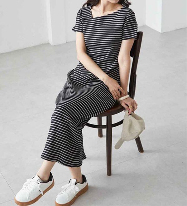 RANAN（ラナン）の「アシメネックハーフスリーブリブワンピース（その他ワンピース）」｜ブラックボーダー