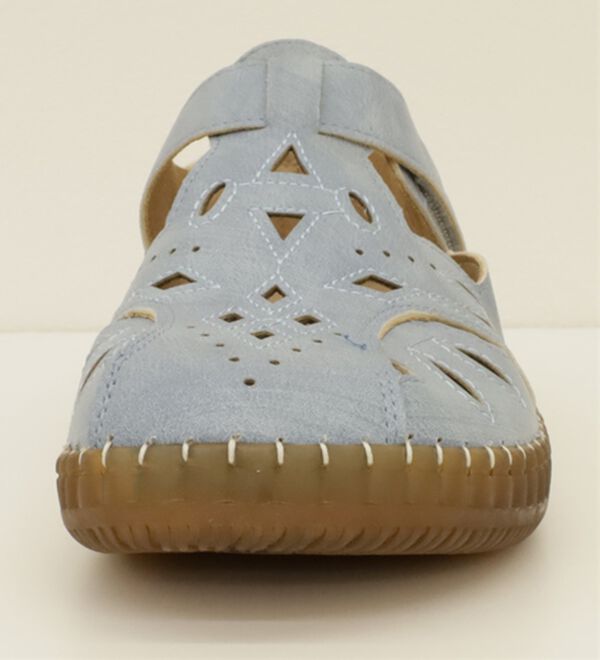 BELLUNA（ベルーナ）の「ステッチ使いゆったりカットワークサンダル（サンダル・ミュール）」｜詳細画像