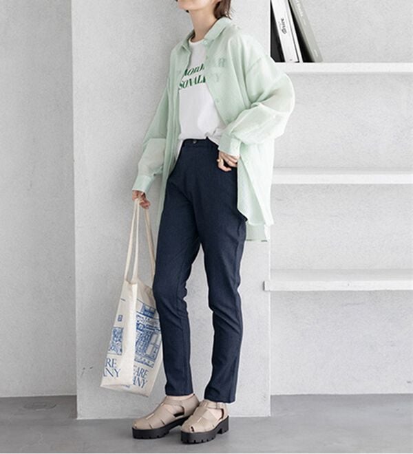 GeeRA（ジーラ）の「嬉しい機能付！股上深めのゆるフィットレギンスパンツ（フルレングスパンツ）」｜詳細画像