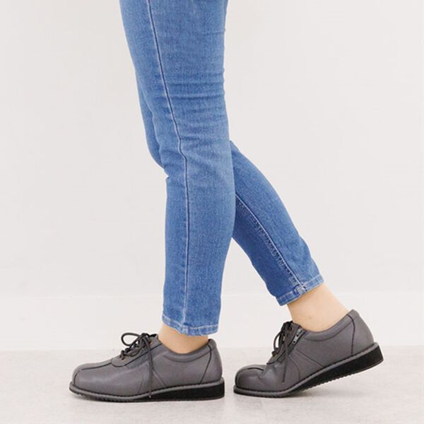 BELLUNA（ベルーナ）の「ゆったり５Ｅ柔らかフィットシューズ（フラットシューズ）」｜詳細画像